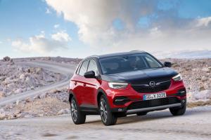 Opel Grandland X Hybrid4 2019 года